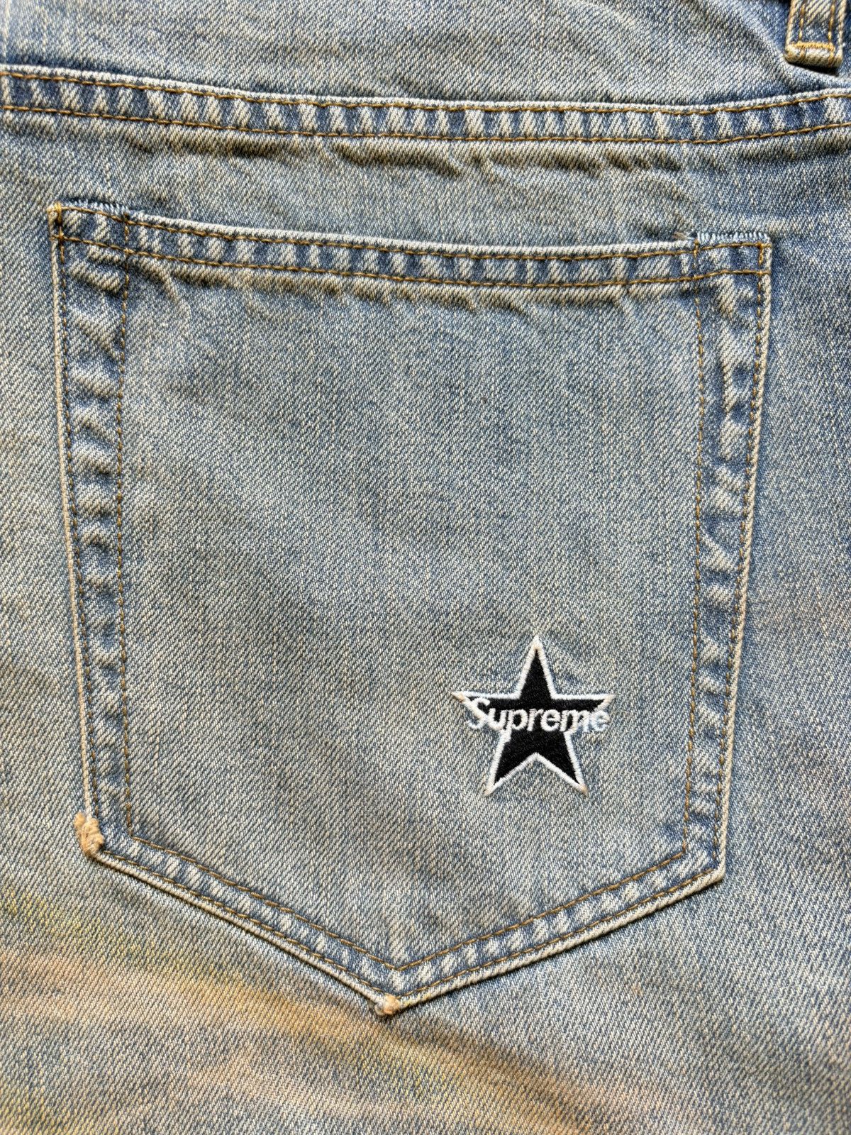 Supreme Supreme Dirty Indigo Denim Jeans FW25 Size US 32 / EU 48 - 8 Thumbnail