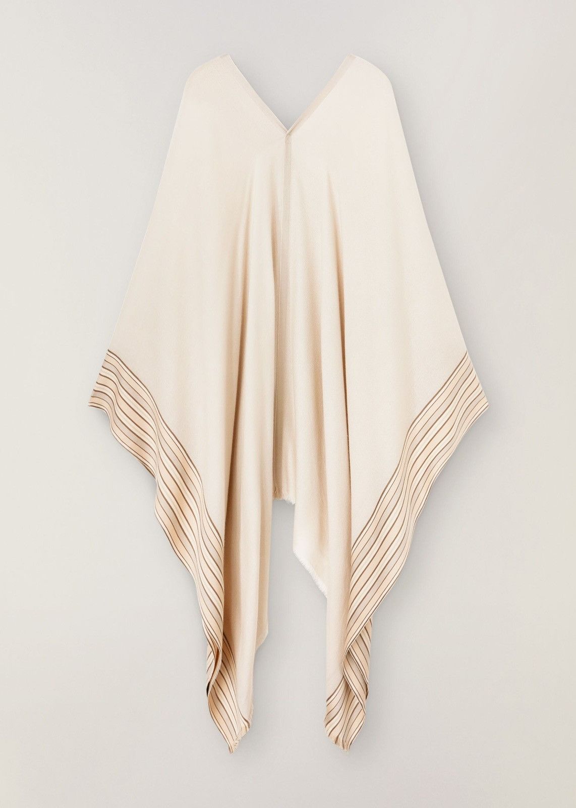 Loro Piana o1srvl11e0824 Size: OS / Suitcase Cape in Beige Size ONE SIZE - 1 Thumbnail