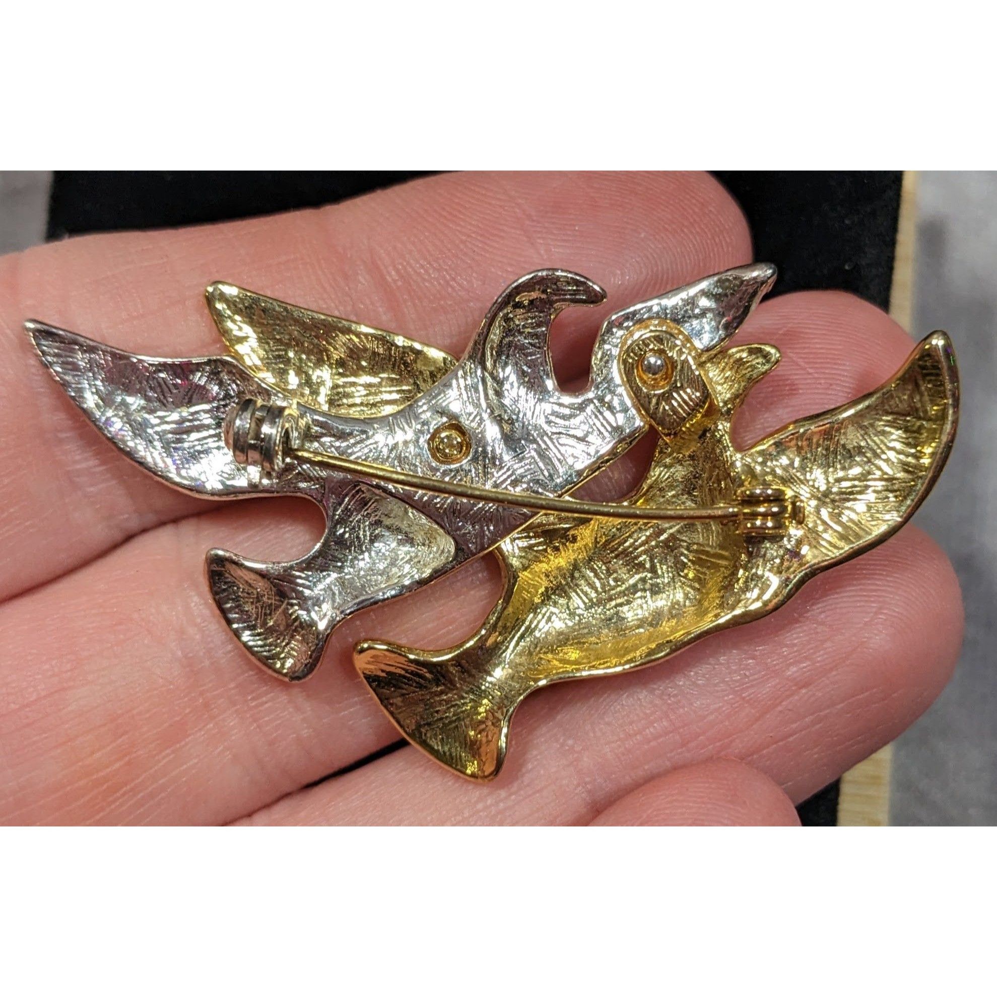 Other Vintage Silver And Gold Tone Flying Bird Pair Brooch Size ONE SIZE - 4 Thumbnail