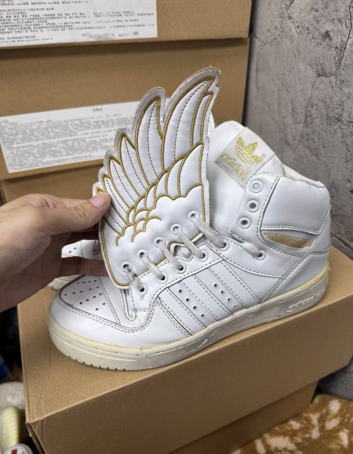 Adidas Adidas Jeremy Scott Wings, White & Gold K37 Size US 6 / IT 36 - 2 Thumbnail