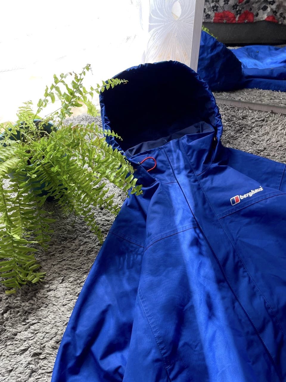 Berghaus Berghaus Light Jacket Gorpcore Outdoor Gore-Tex Logo Rare Size US M / EU 48-50 / 2 - 8 Thumbnail