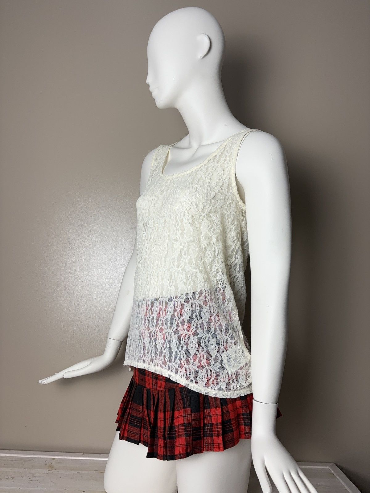 Guess GUESS VINTAGE LACE ASYMMETRIC TANK TOP 00s Size ONE SIZE - 3 Thumbnail