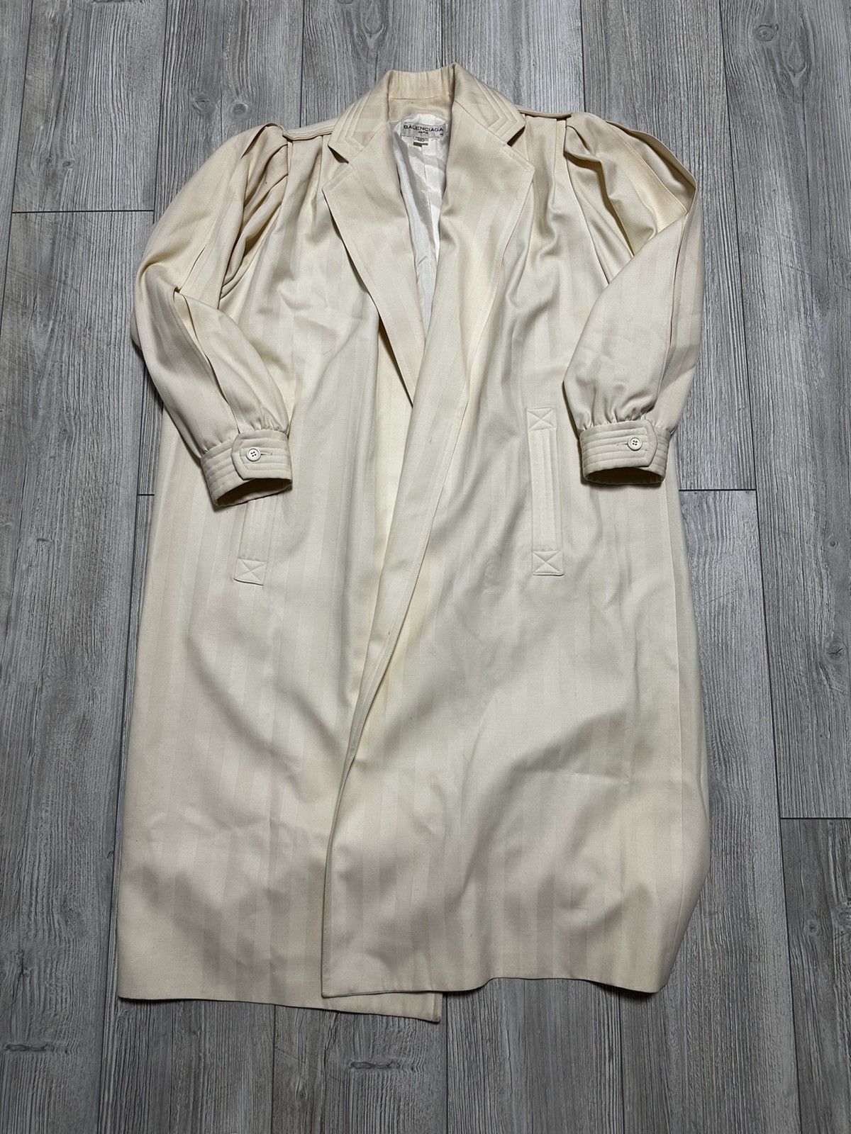 Balenciaga 80’s Vintage Balenciaga Trench Coat Rare Size XS / US 0-2 / IT 36-38 - 1 Thumbnail