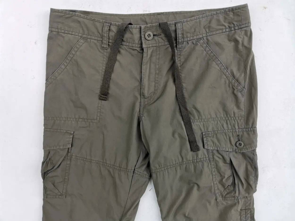 Japanese Brand × Uniqlo Rare!!! Uniqlo Tactical Cargo Multipocket Cropped Pants Size US 33 - 3 Thumbnail