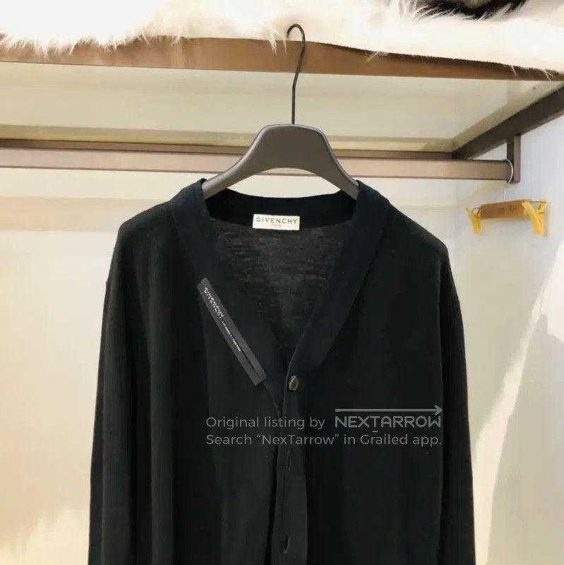 Givenchy Givenchy Black Wool Women's Cardigan . Size M / US 6-8 / IT 42-44 - 3 Thumbnail
