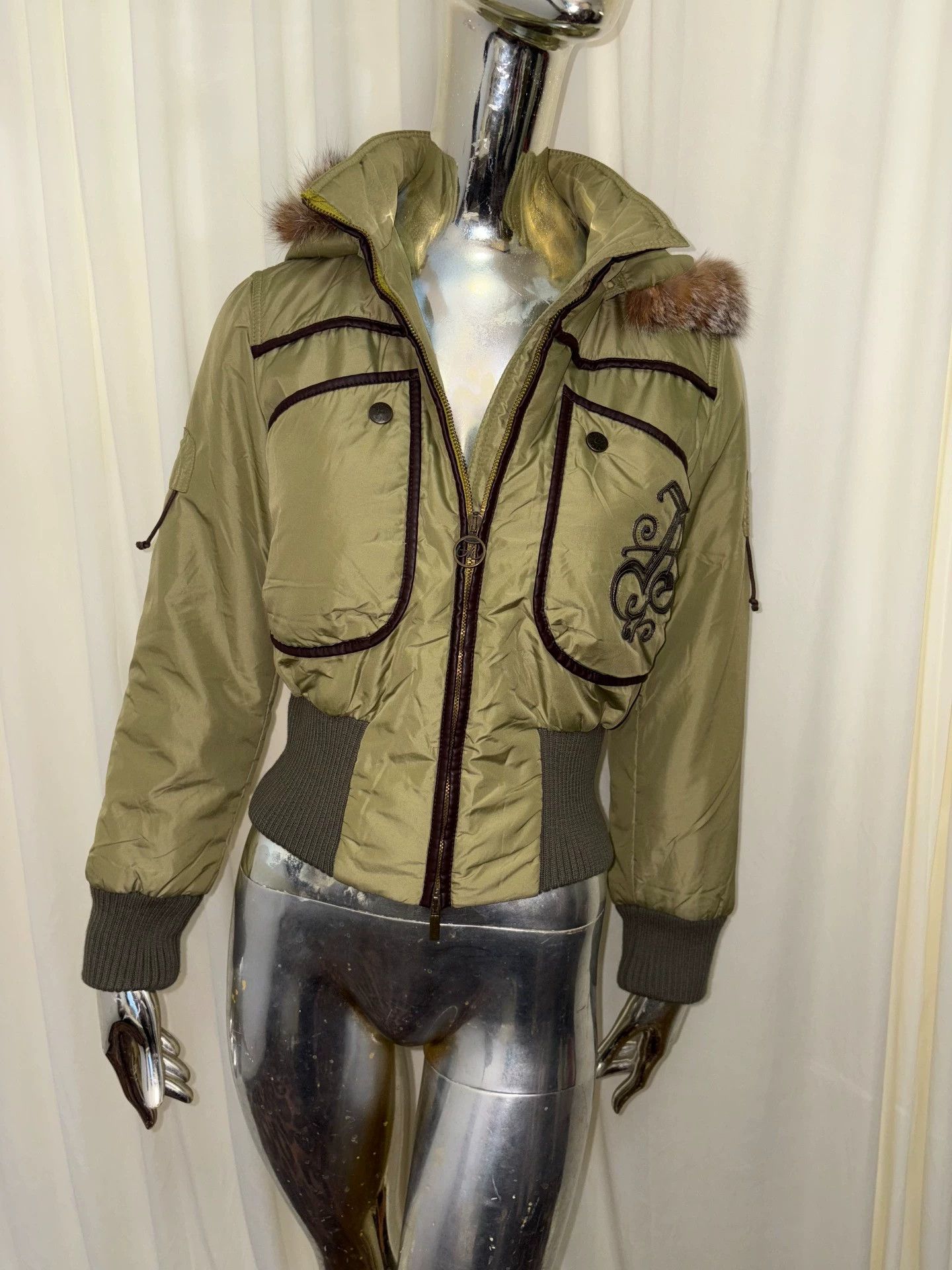 Byblos Byblos Vtg Hooded Cotton Short Jacket w/ Oversized Pockets Size M / US 6-8 / IT 42-44 - 3 Thumbnail