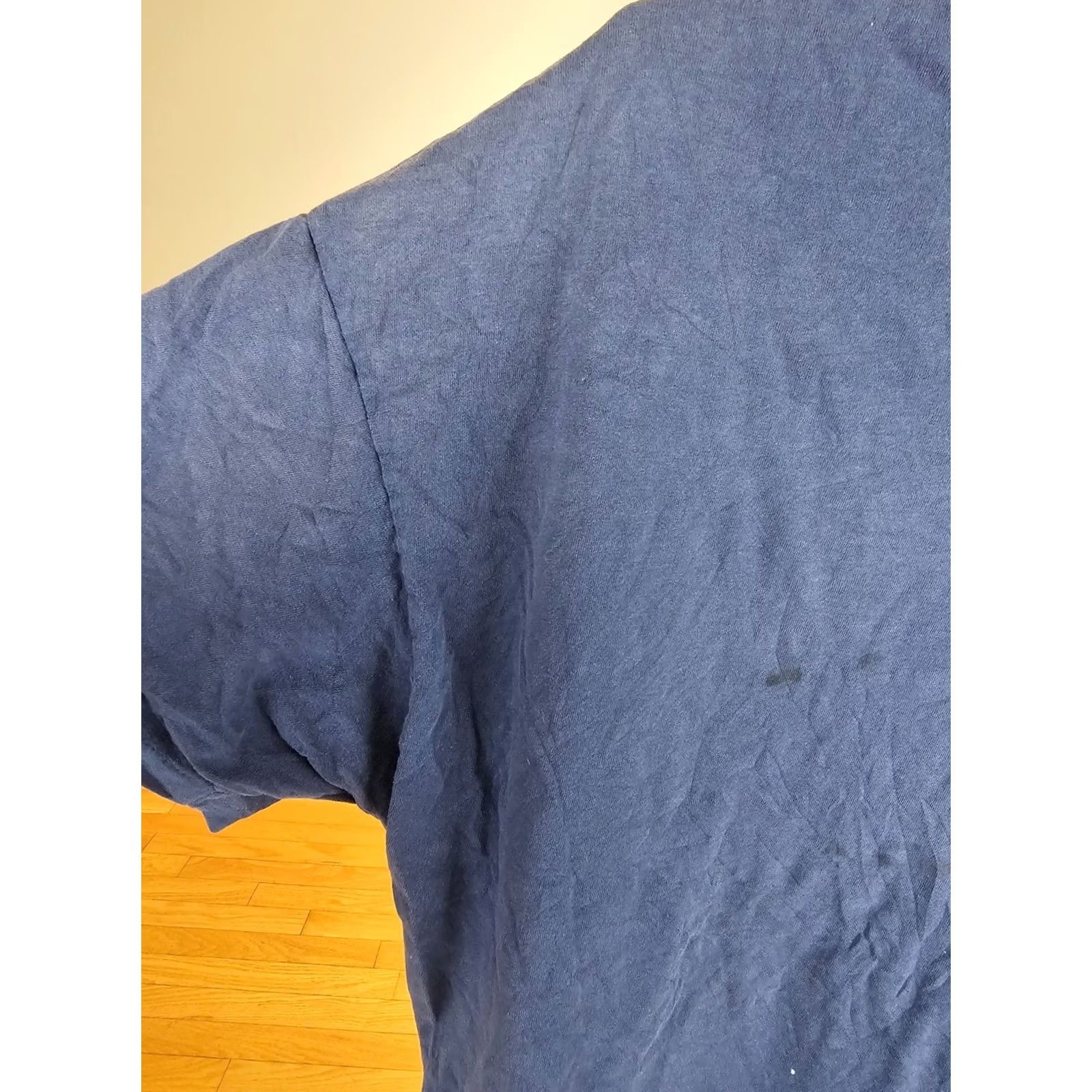 Hanes VINTAGE 90' HANES Gradient Sun Faded One Pocket Distressed Blue T-Shirt XL Mens Blue Hanes Shirt Short Sleeve Cotton Logo Size US XL / EU 56 / 4 - 7 Thumbnail