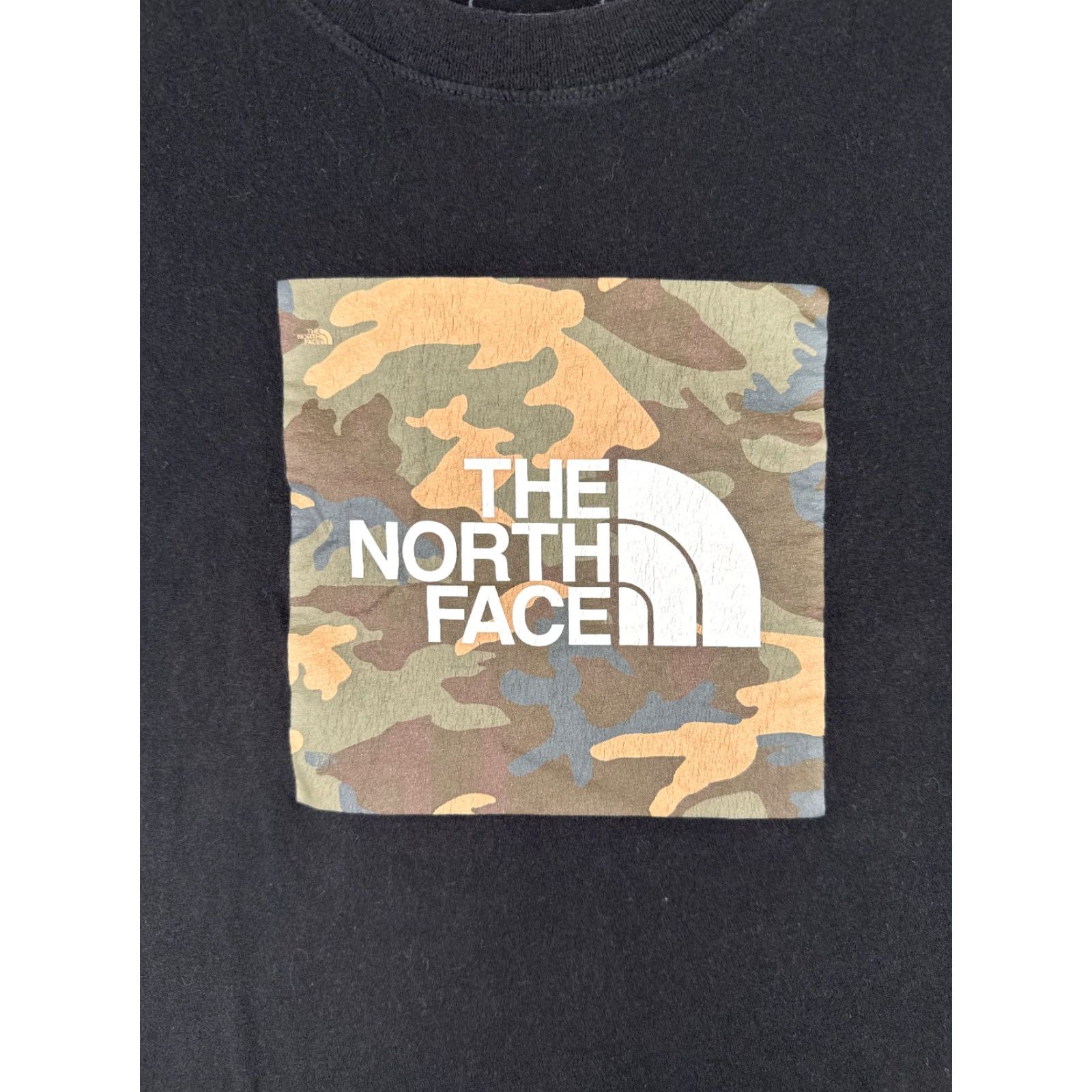 The North Face VINTAGE The North Face Shirt Men M Black Camo Logo Crew Neck Cotton All Seasons Mens Size US M / EU 48-50 / 2 - 6 Thumbnail