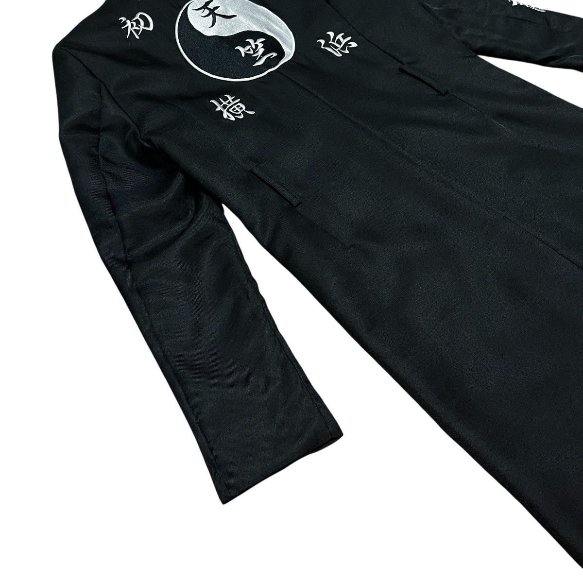 Anime Anime Tokyo Revengers Yin Yang Bosozoku Tokufuku Long Jacket Size US M / EU 48-50 / 2 - 16 Thumbnail