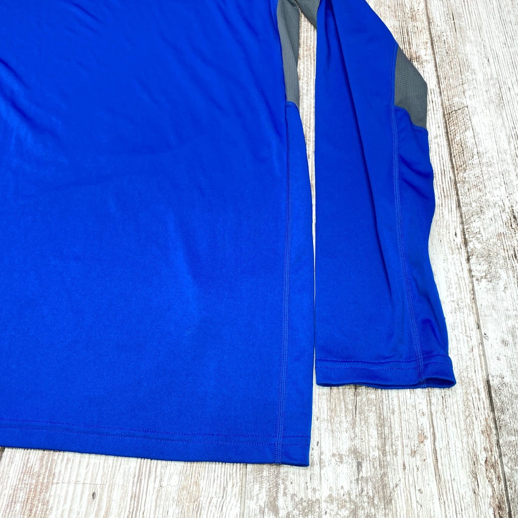 Nike Nike Dri-Fit Performance Legacy Long Sleeve Shirt XL Men Blue 645385-010 Nike Dri-Fit Legacy Long Sleeve 7236 Size US XL / EU 56 / 4 - 4 Thumbnail