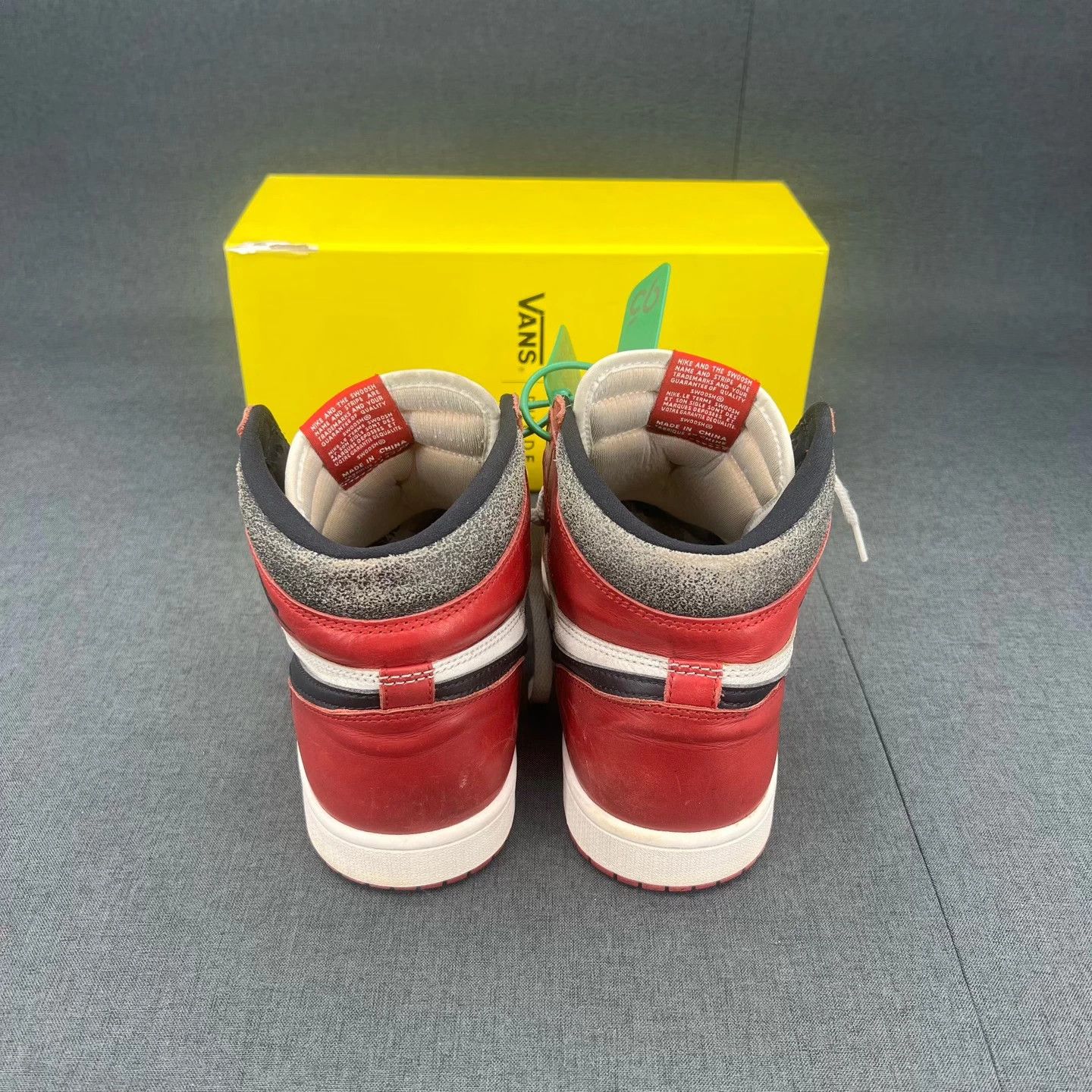 Nike Air Jordan 1 Distressed Chicago Size 44.5 Good Condition Size US 11.5 / EU 44-45 - 5 Thumbnail
