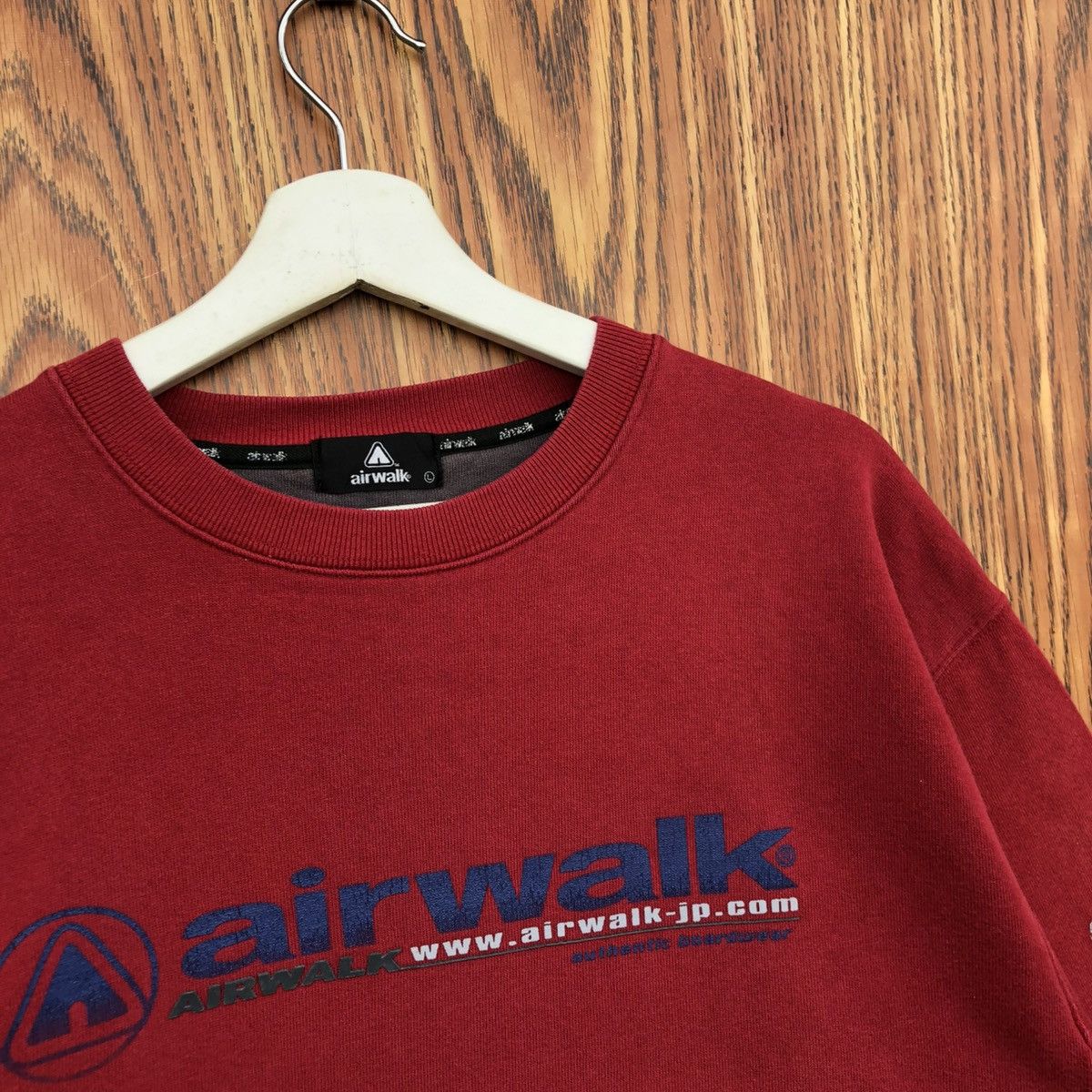 Airwalk Vintage Airwalk Sweatshirt Crewneck Pullover Size US L / EU 52-54 / 3 - 5 Thumbnail