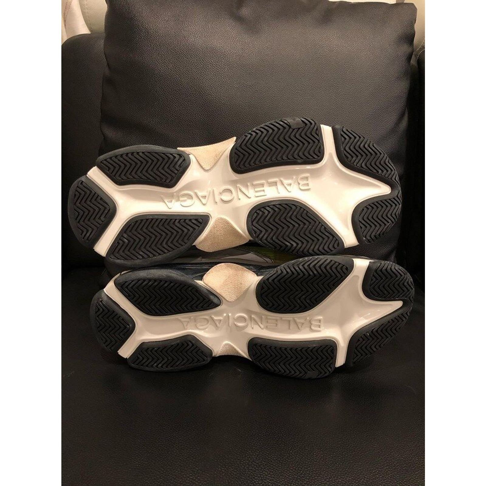 Balenciaga Balenciaga Triple S Sneaker Neon Yellow Grey Speed Size US 9 / EU 42 - 12 Thumbnail