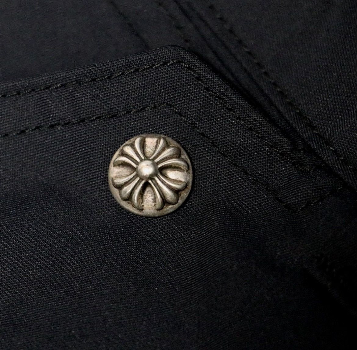 Chrome Hearts Chrome Hearts Leather Nylon Carpenter Shorts Size US 30 / EU 46 - 6 Thumbnail
