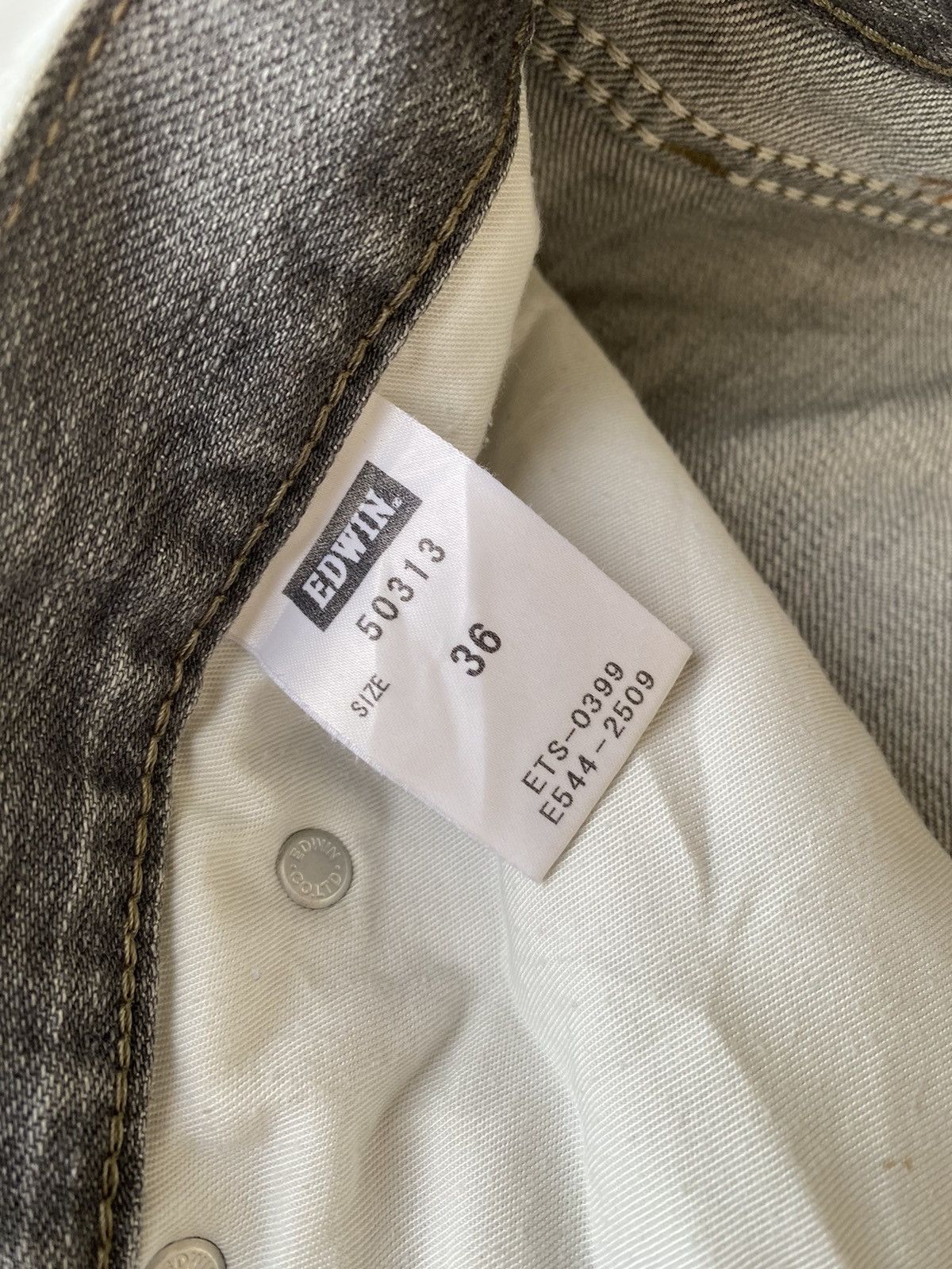 Edwin FADED DISTRESSED DENIM BAGGY EDWIN JAPAN UNDERCOVER STYLE Size US 36 / EU 52 - 8 Thumbnail