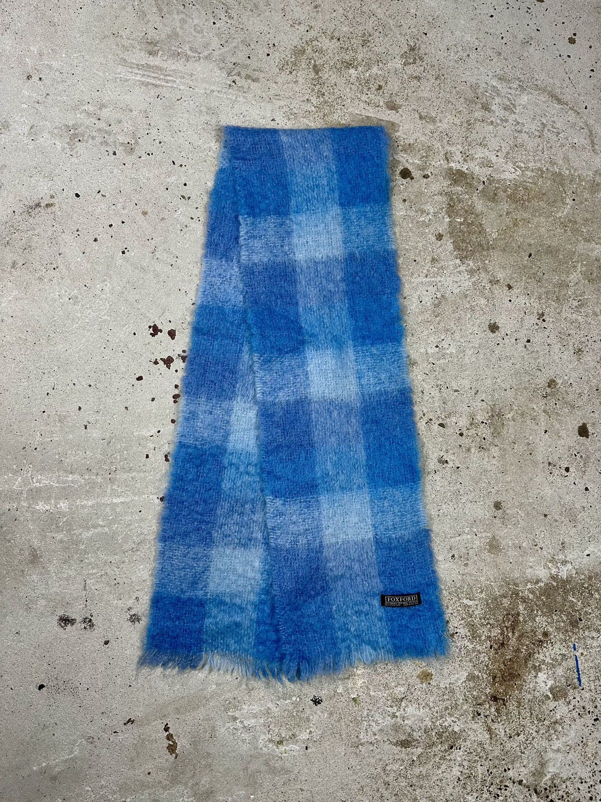 If Six Was Nine × Le Grande Bleu (L.G.B.) × Vintage Vintage 90s Mohair & Wool Baby Blue Scarf Muffler Size ONE SIZE - 1 Thumbnail