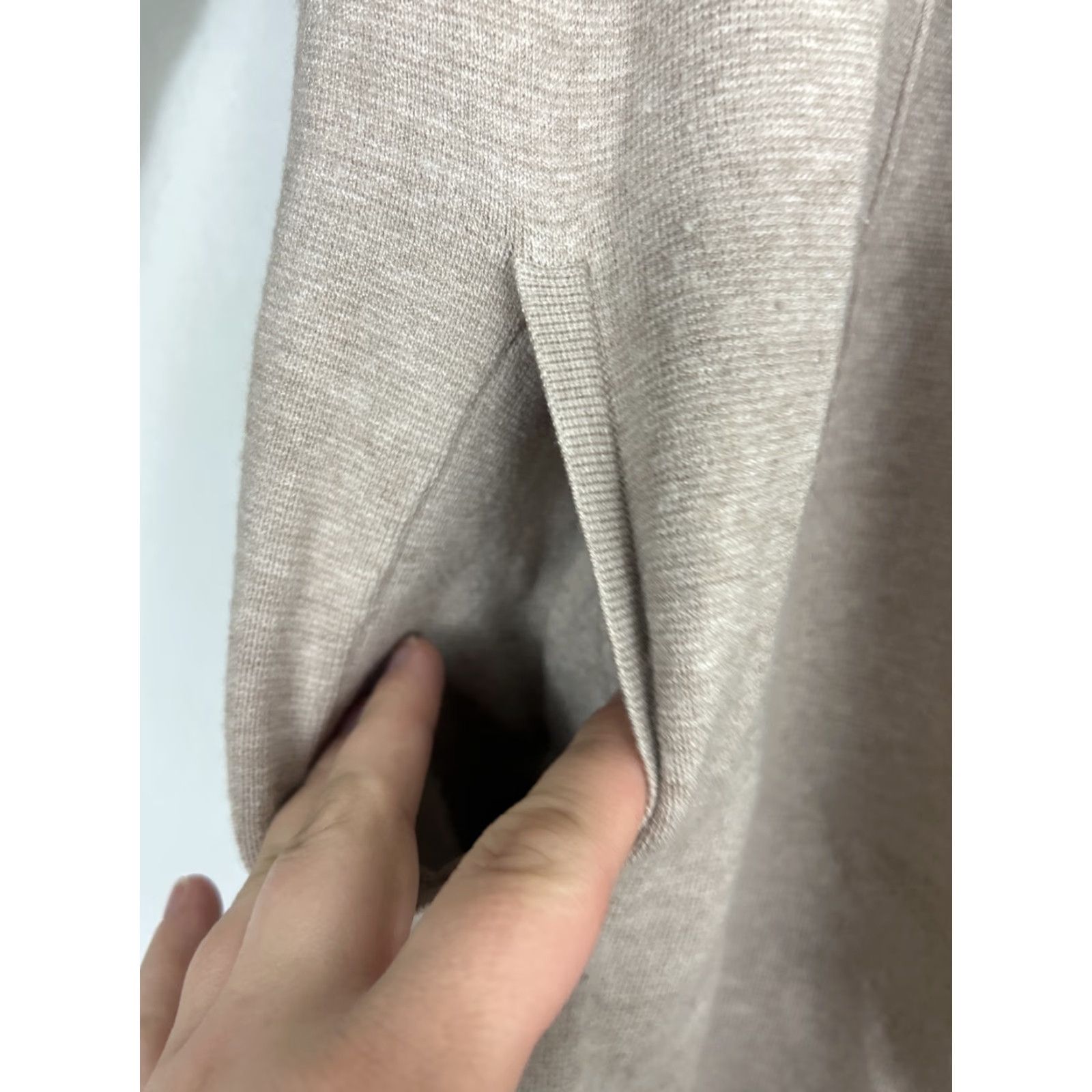 Banana Republic Banana Republic Cardigan Womens Small Open Duster Light Taupe Brown Nylon Polyester Viscose Long Sleeve sweaters Size S / US 4 / IT 40 - 3 Thumbnail