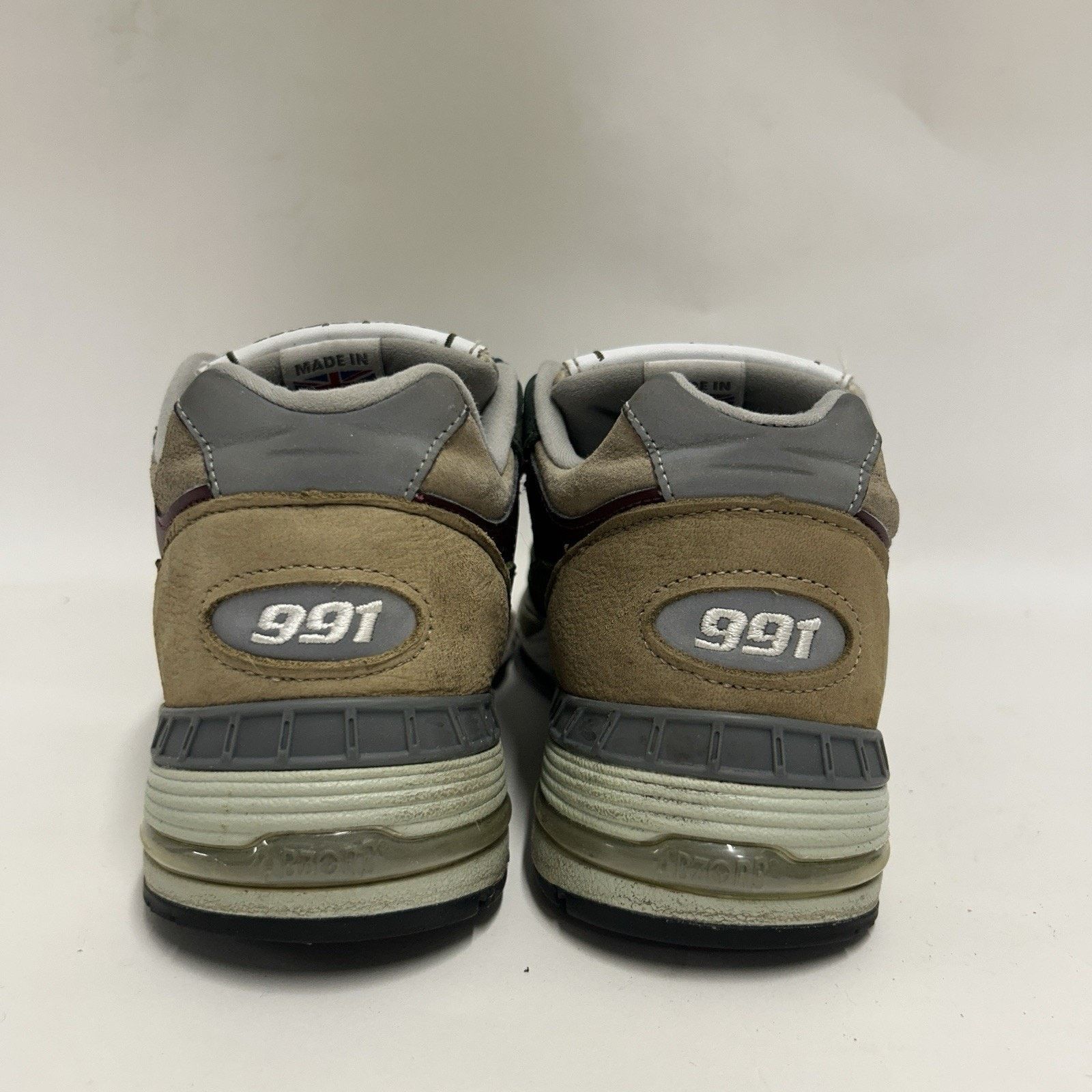 New Balance New Balance 991 Made in UK “Robinhood” (M991NTG) Size US 7.5 / EU 40-41 - 5 Thumbnail