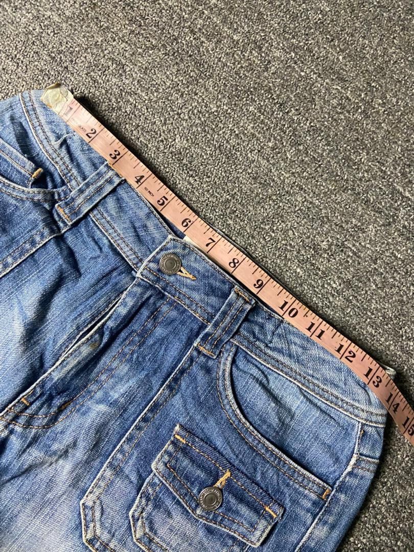 Japanese Brand Japanese Brand Low Rise Flare Jeans with Cargo Pocket (155) Size US 27 - 3 Thumbnail