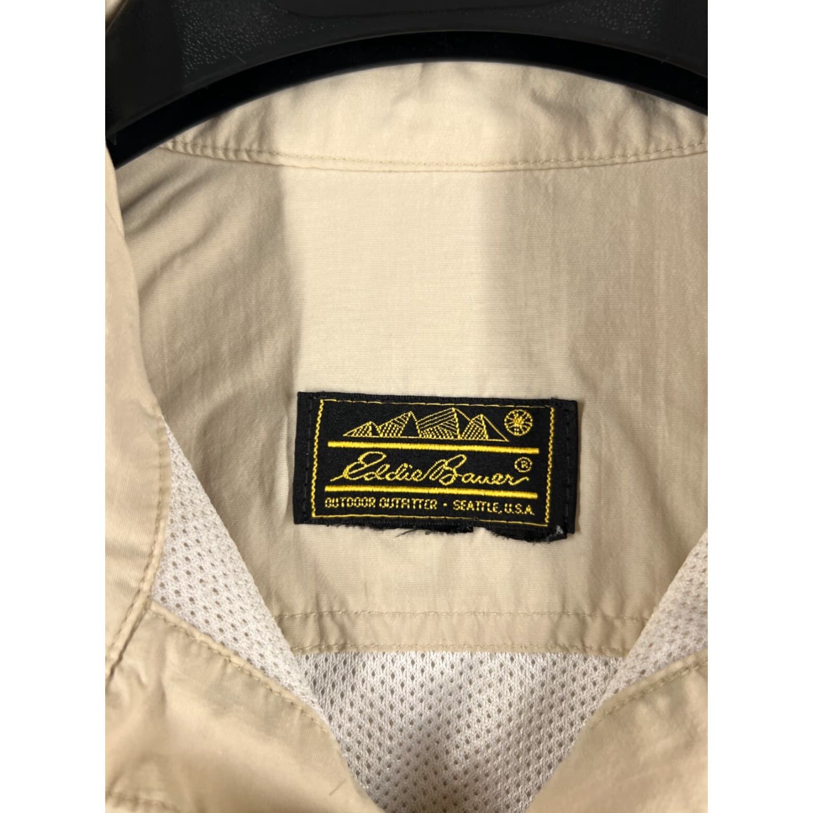 Eddie Bauer Eddie Bauer Shirt Men Large Beige Sportswear Fishing Button Angler Vented Size US L / EU 52-54 / 3 - 7 Thumbnail