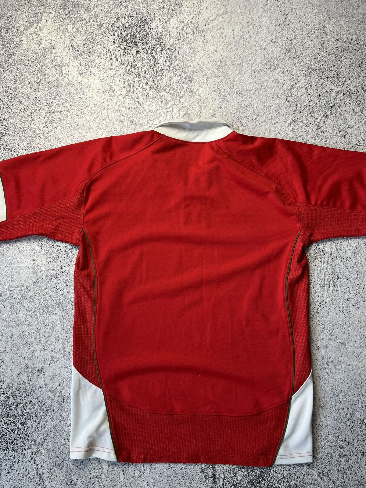 Under Armour Wales Rugby Shirt Under Armour Home Top 2008/09 Jersey Men's Size US L / EU 52-54 / 3 - 19 Thumbnail