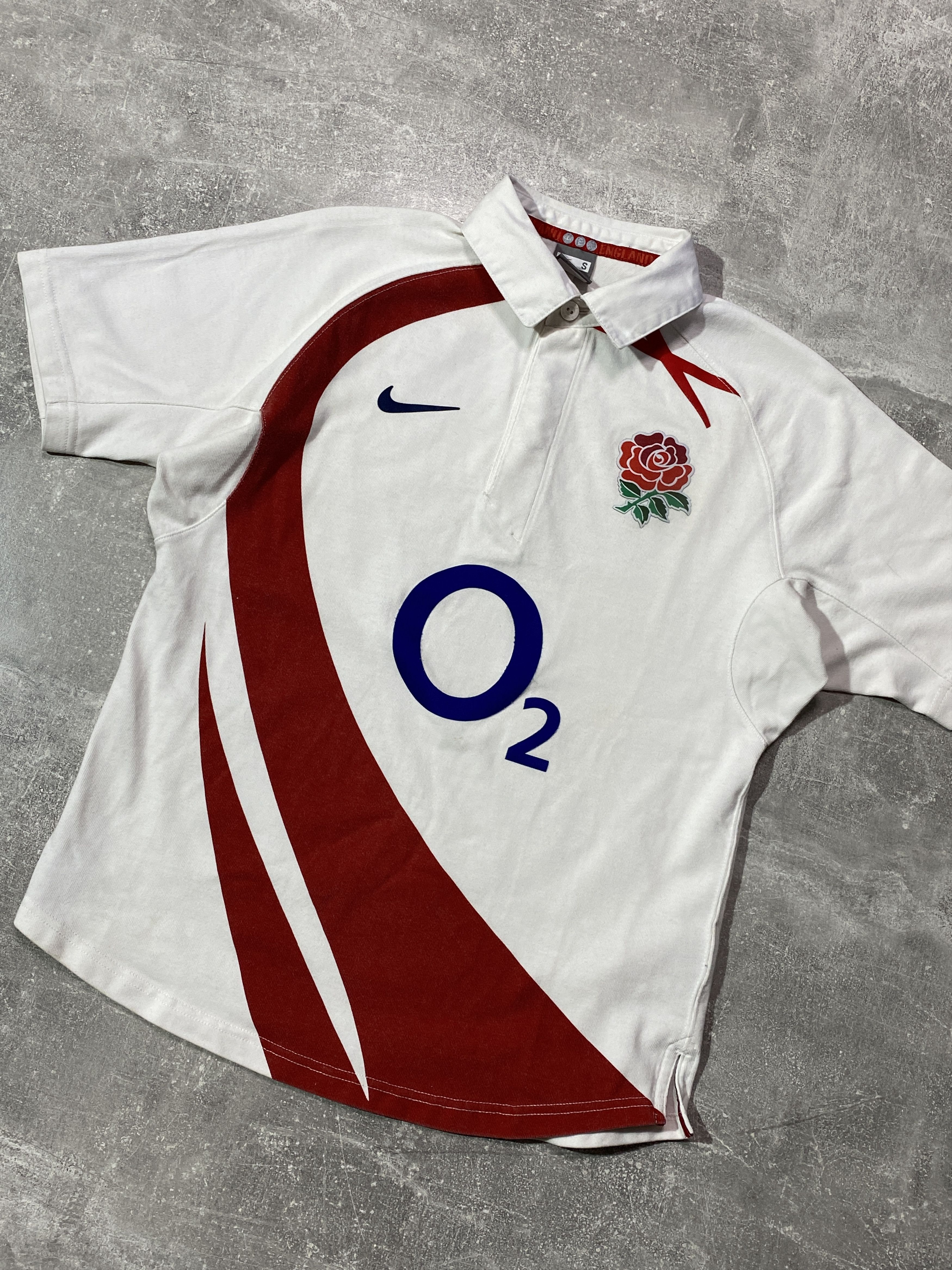 Nike Vintage Nike England Rugby 2002 Polo Shirt O2 Jersey Size US S / EU 44-46 / 1 - 2 Thumbnail