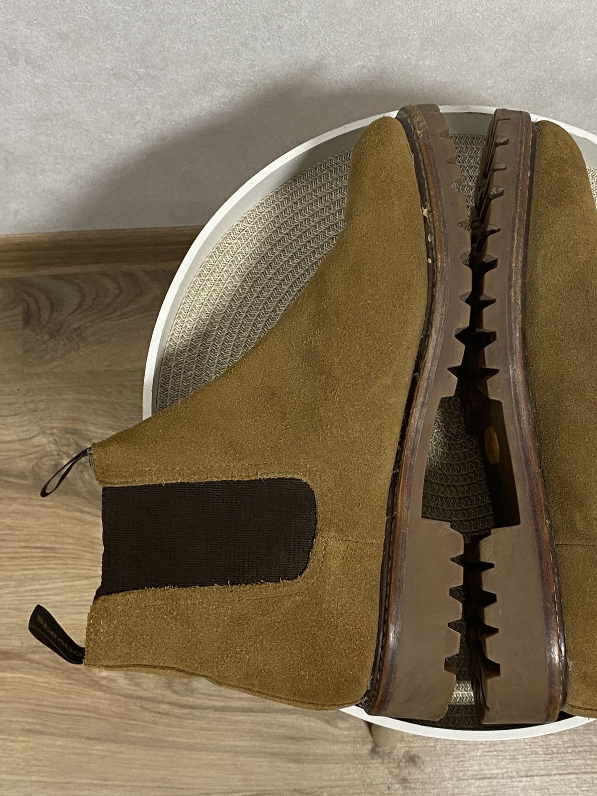 Sebago Sebago Brown Suede Chelsea Boots Size: 45 Size US 12 / EU 45 - 9 Thumbnail