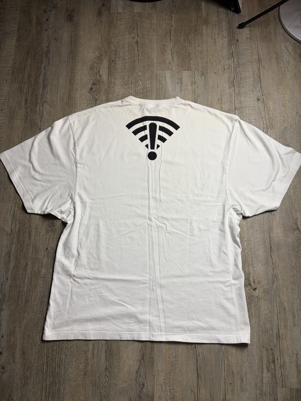 Balenciaga Arrow wifi oversized t shirt Size US XL / EU 56 / 4 - 2 Thumbnail