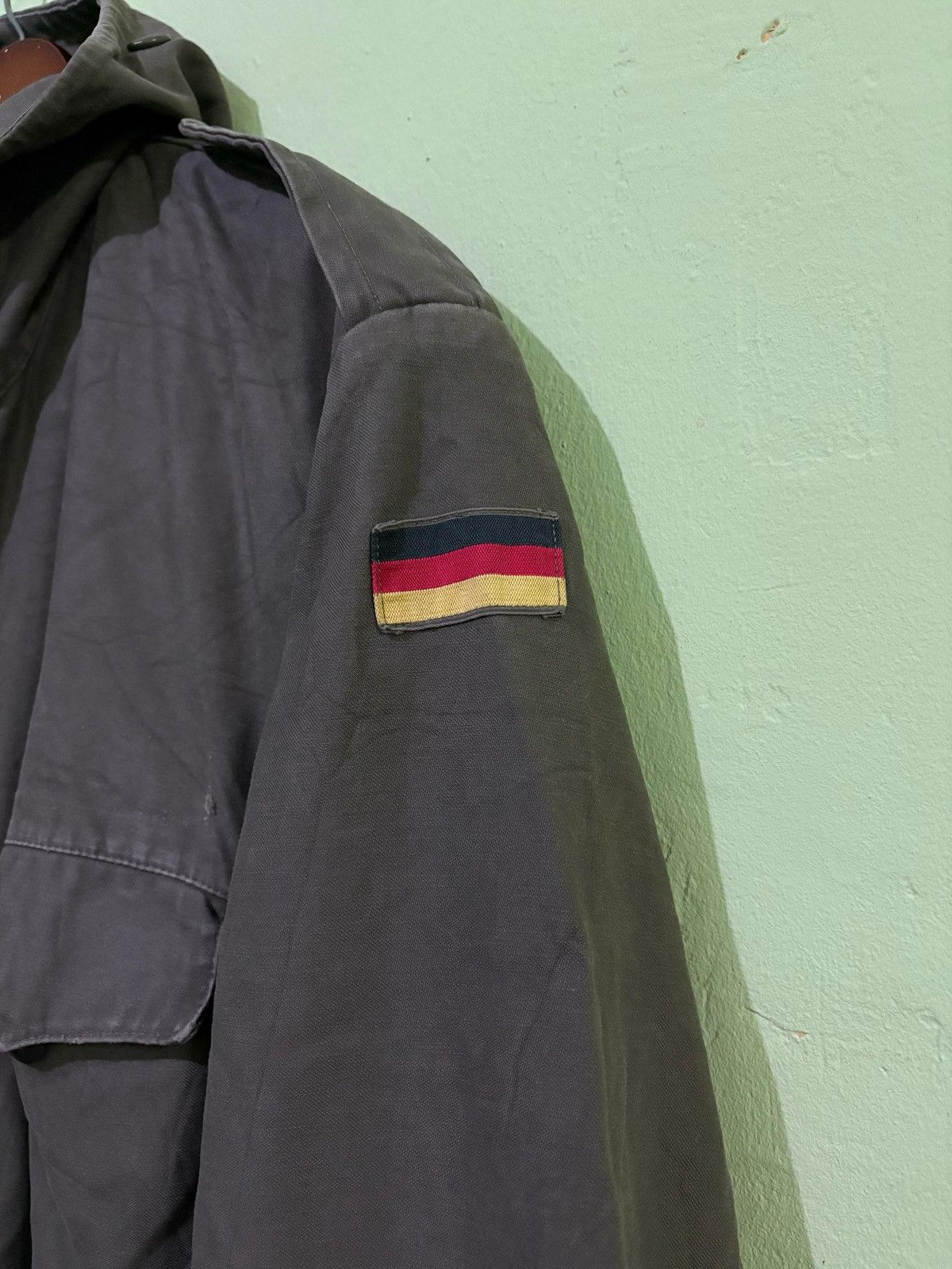 Vintage Vintage Military Jacket Germany Size US XL / EU 56 / 4 - 6 Thumbnail
