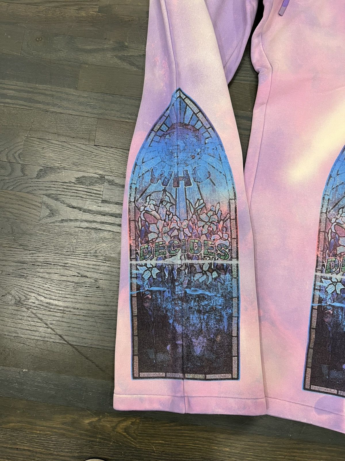 Who Decides War Stained glass sweatpants Size US 30 / EU 46 - 2 Thumbnail
