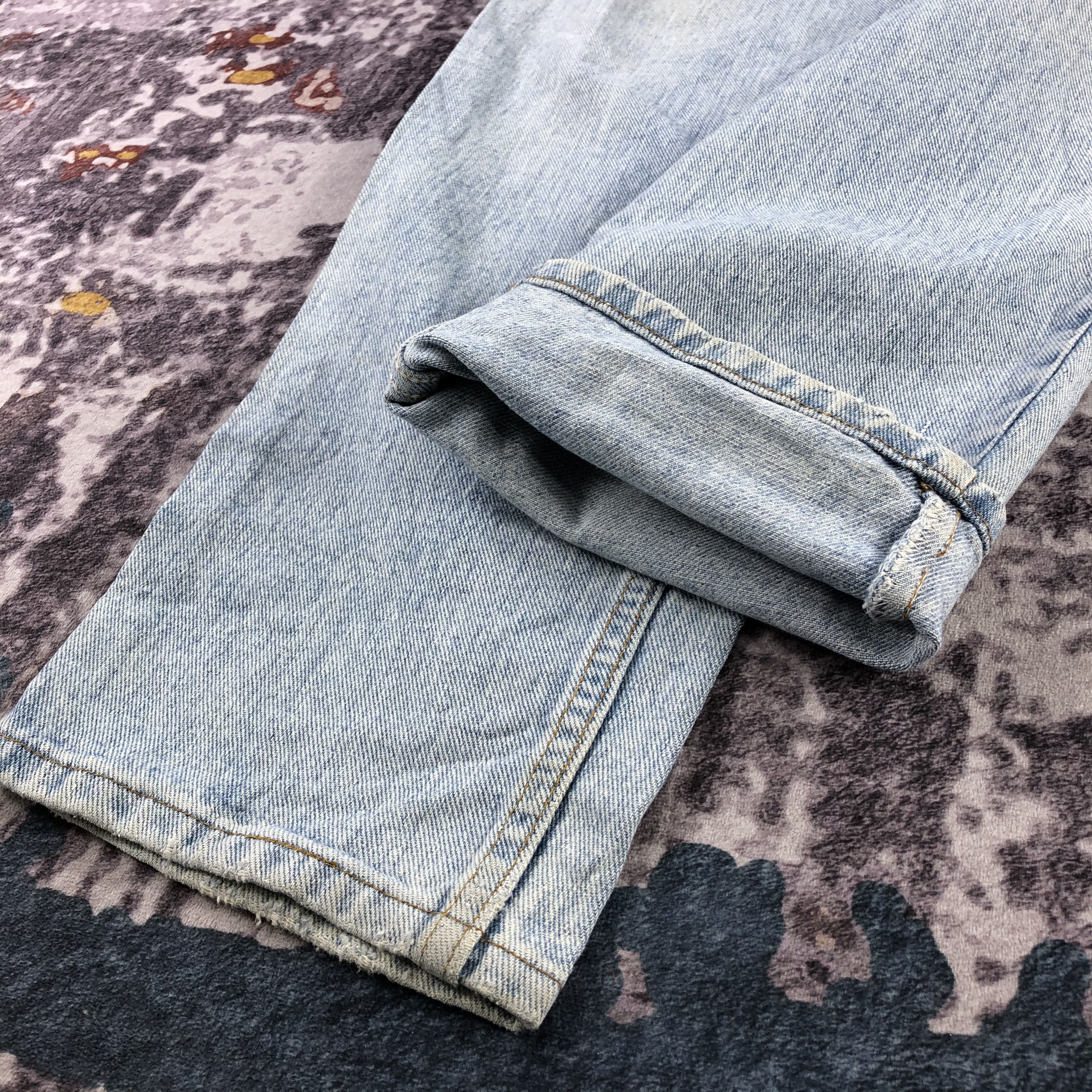 Levi's × Vintage Vintage 90s Blue Wash Levis 550 Jeans-JM2991 Size US 35 - 7 Thumbnail