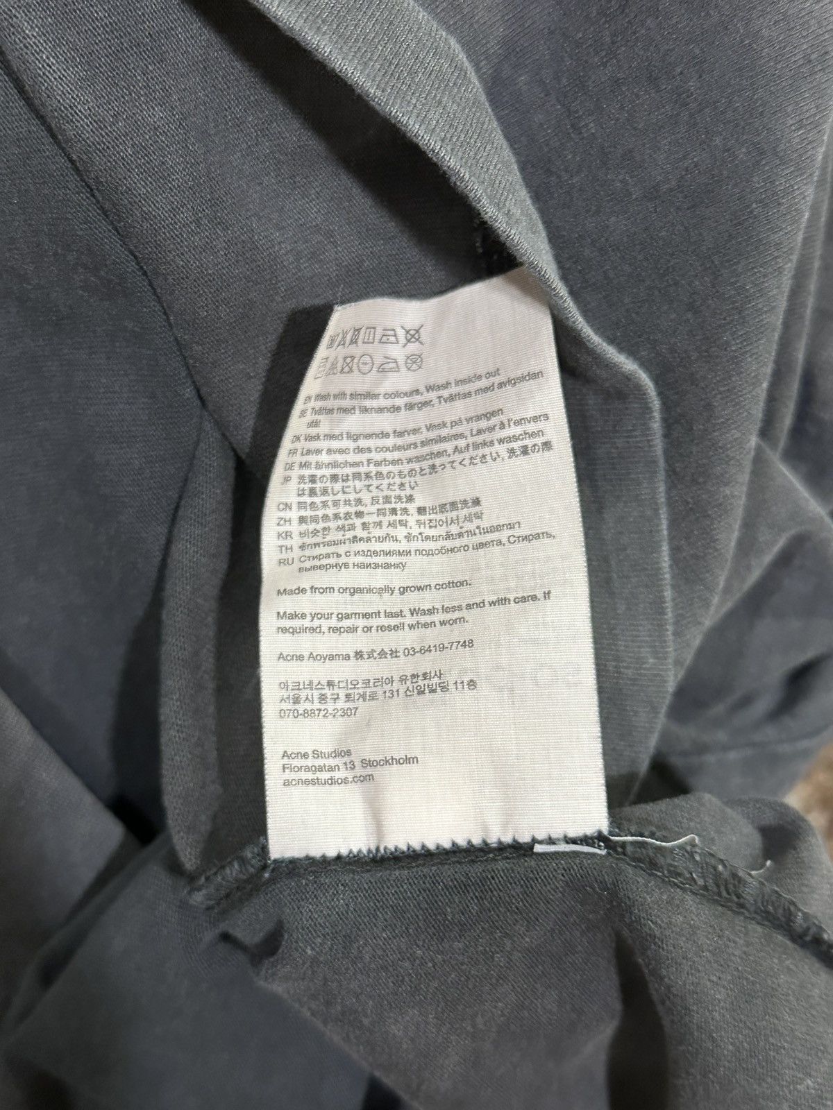 Acne Studios Acne Studios Relaxed Vintage Fade Graphite Crew Neck Tee Size US L / EU 52-54 / 3 - 12 Thumbnail