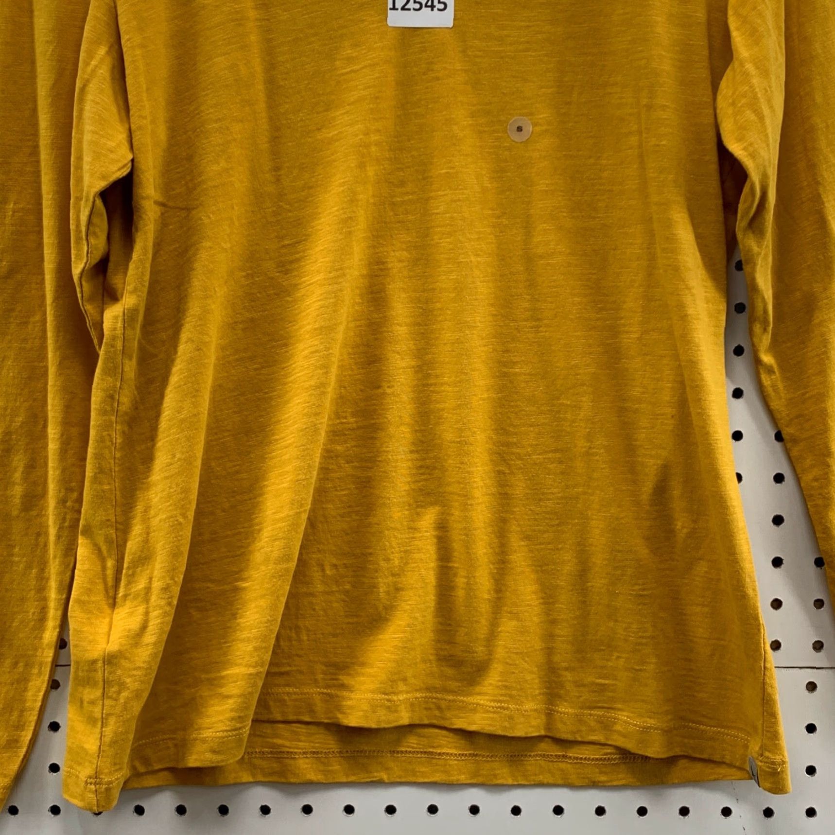 Eddie Bauer Eddie Bauer Womens Lightweight Tan V-Neck Blouse NWT Size Womens Small Crewneck Shirt Size S / US 4 / IT 40 - 5 Thumbnail