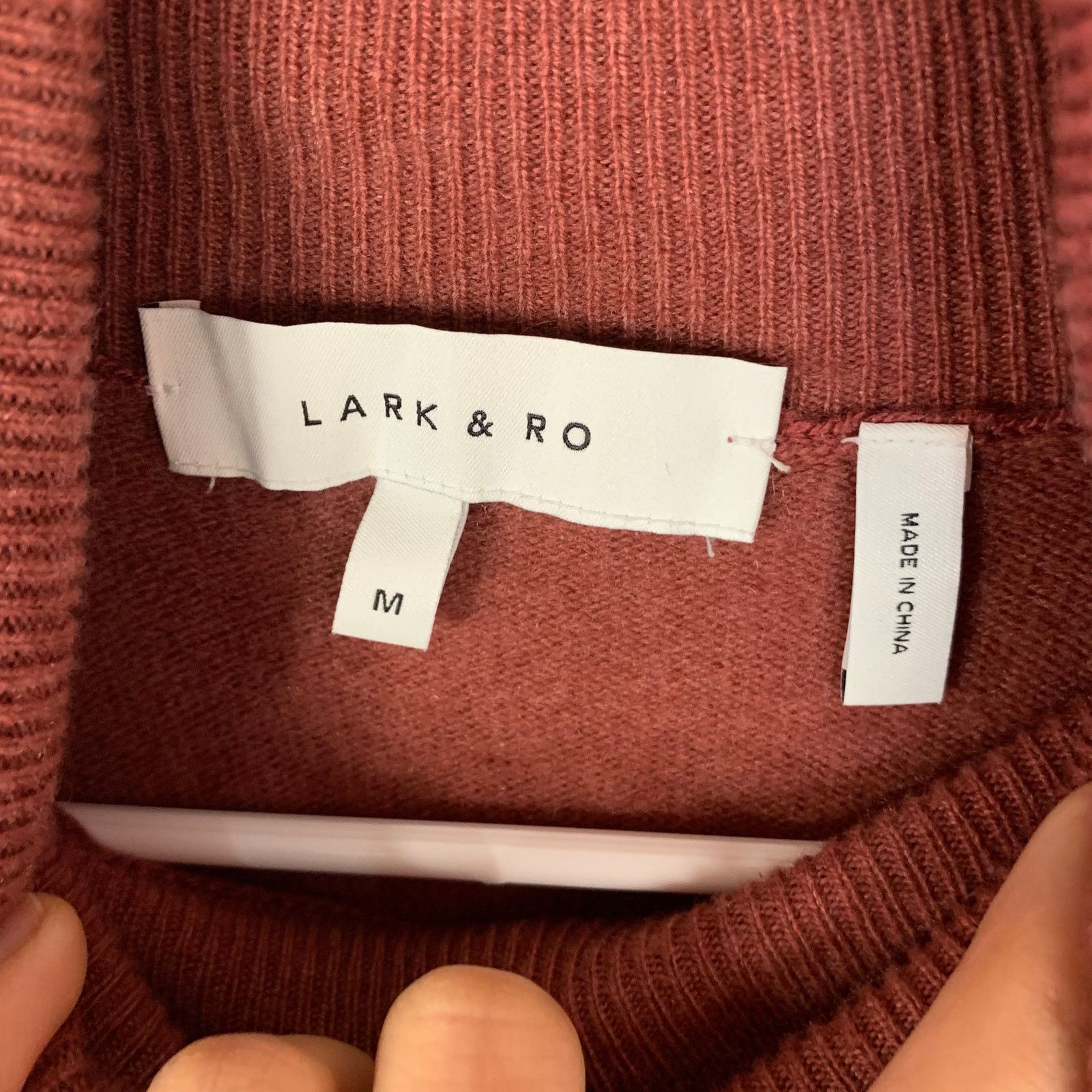 Other Lark & Ro Red Cashmere Turtleneck Sweaters size M Size M / US 6-8 / IT 42-44 - 3 Thumbnail
