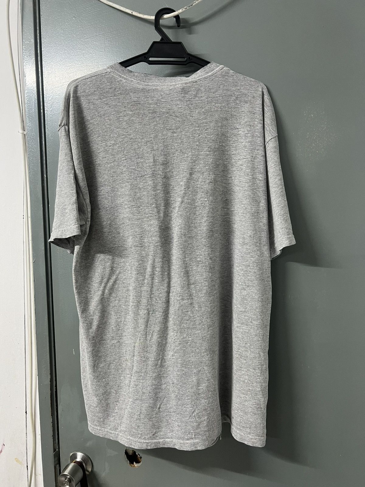 Vintage THRASHED FADED VINTAGE NEW YORK TEE PAPER THIN Size US L / EU 52-54 / 3 - 9 Thumbnail