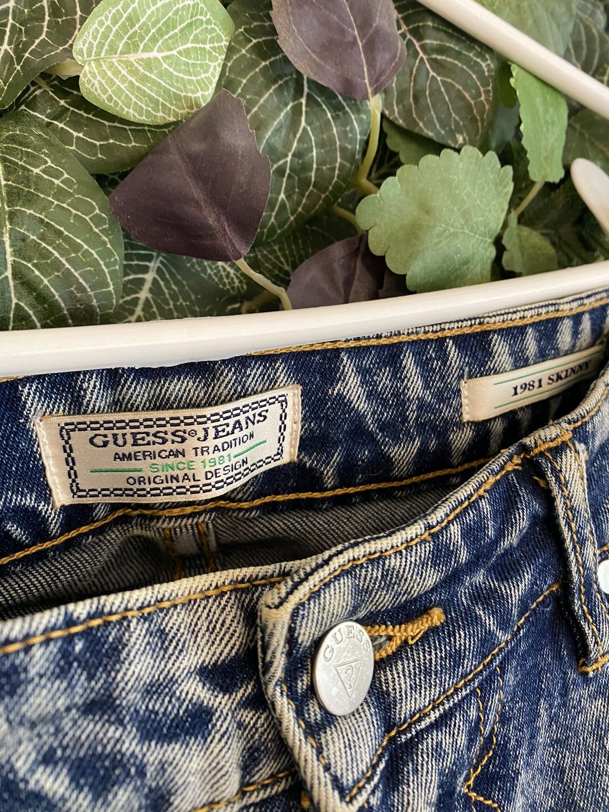 Guess Stone washed 1981 skinny Size US 31 - 3 Thumbnail