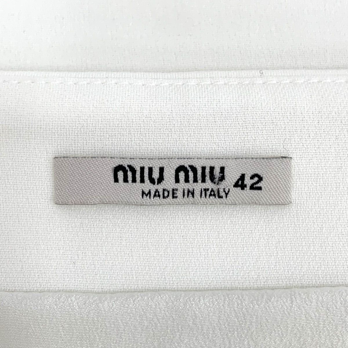 Miu Miu Miu Miu White Bow Neckline Diamonds Backless Neckline Dress Size M / US 6-8 / IT 42-44 - 6 Thumbnail