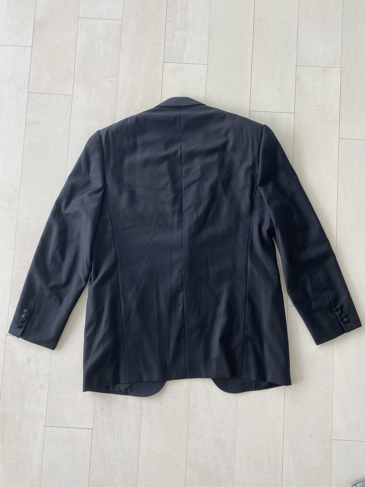 Brioni Men’s Brioni Italian luxury black blazer men’s sz 42R. Size 42R - 9 Thumbnail