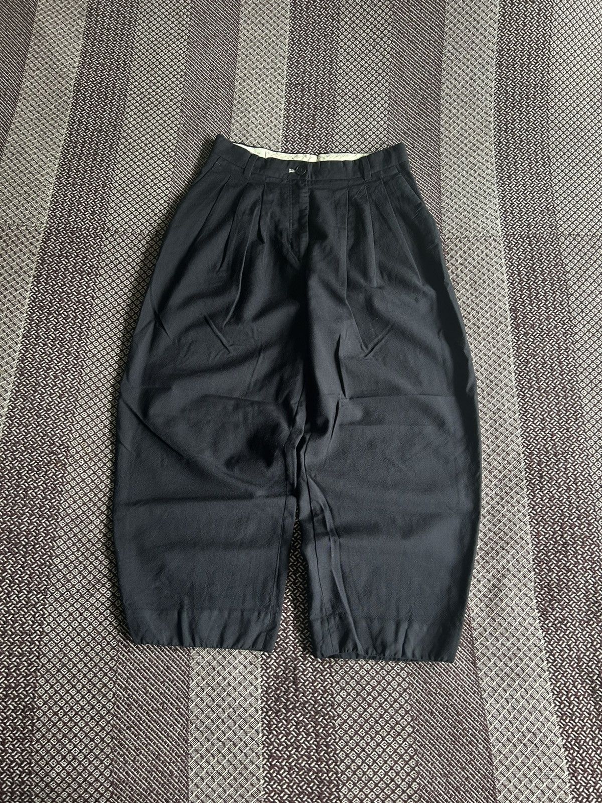 Cos COS Baggy Classic Pants Women Solid Style Size 38 Japanese Size 26" / US 2 / IT 38 - 1 Thumbnail