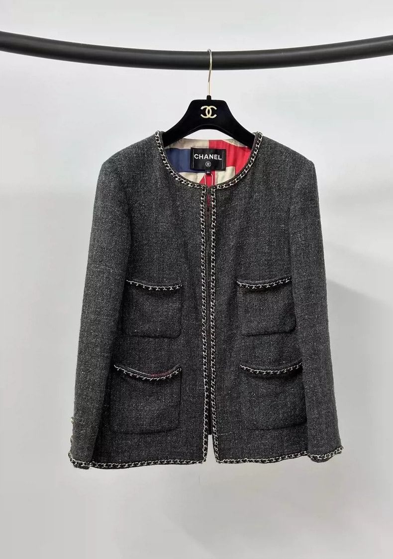 Chanel Chanel Gray four-pocket chain jacket Size XXS / US 00 / IT 34 - 1 Thumbnail
