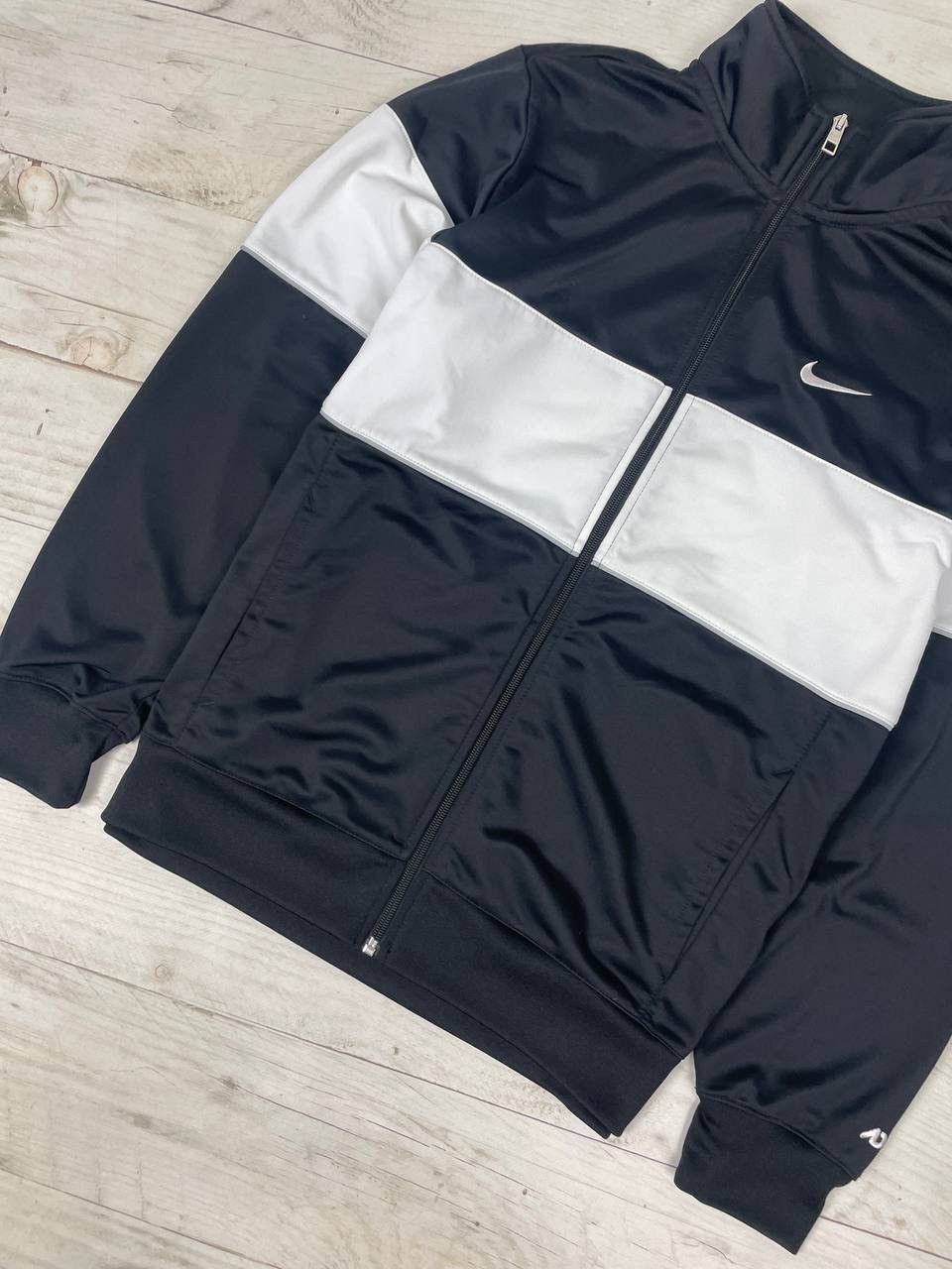Nike Vintage Nike Track Jacket 00s Swoosh Drill Size US L / EU 52-54 / 3 - 2 Thumbnail