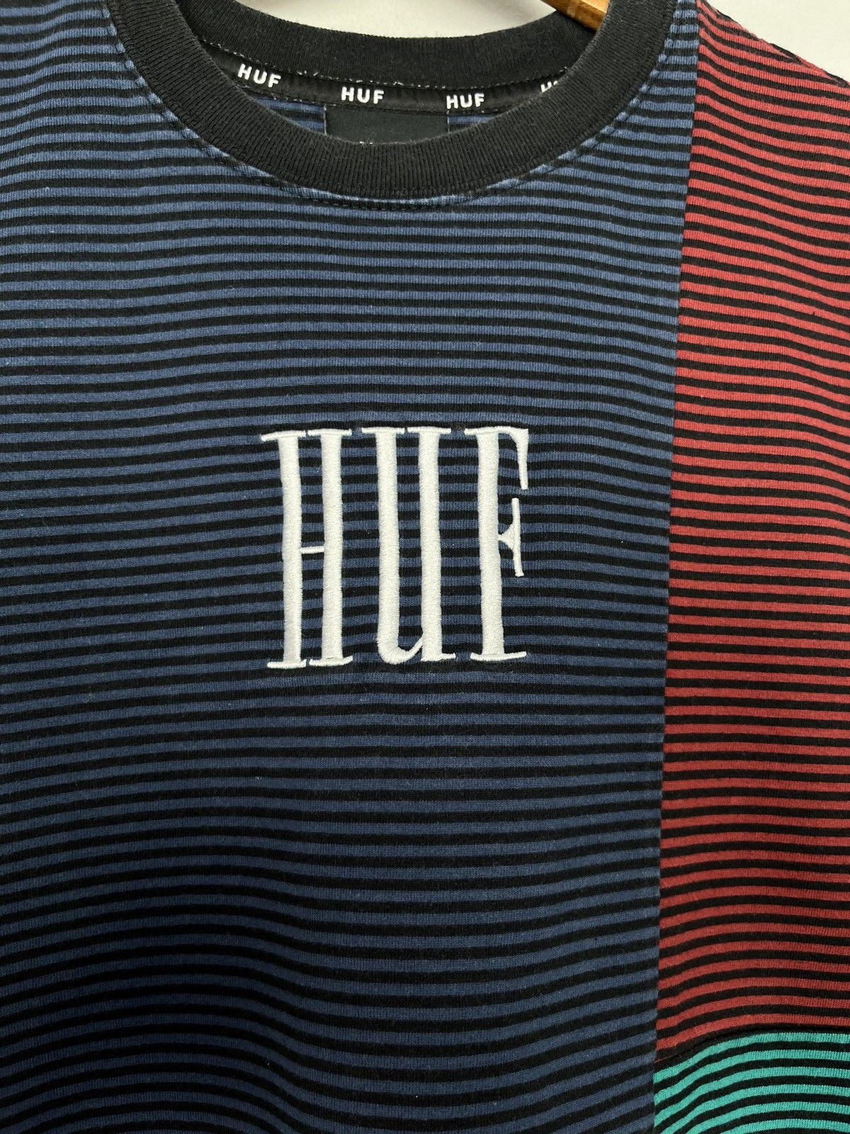 Huf Huf Stripped Y2K Cotton Big Logo Long Sleeve Sweatshirt Size US M / EU 48-50 / 2 - 5 Thumbnail