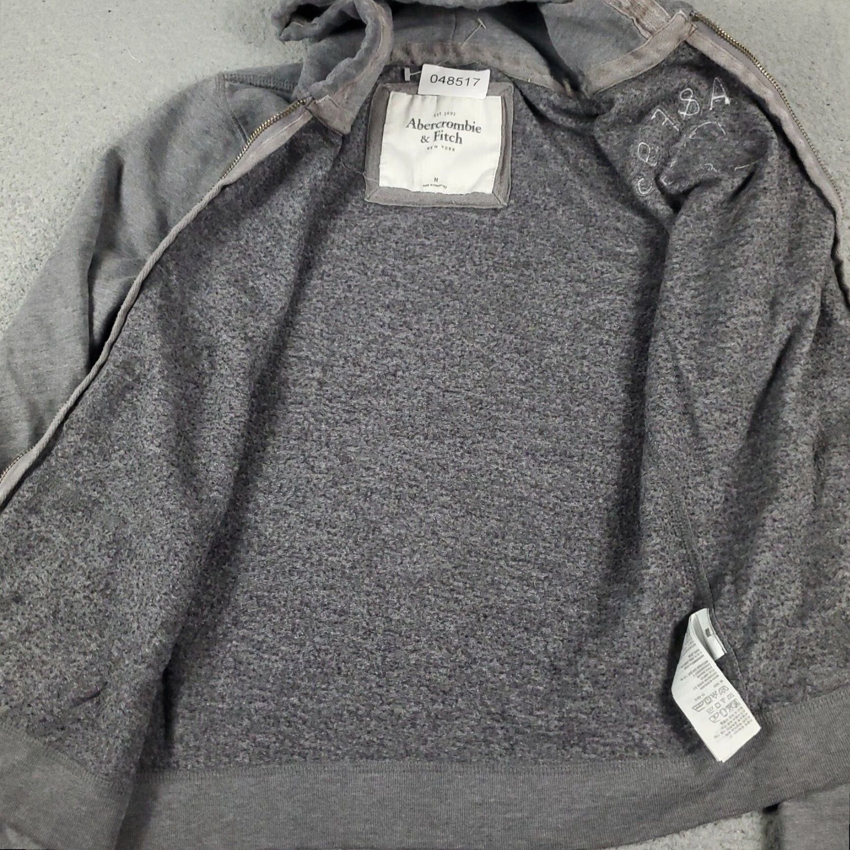 Abercrombie & Fitch VINTAGE Abercrombie & Fitch Womens Sweater Full Zip Hoodie Casual Medium Gray Knit Modern Ladies Size M / US 6-8 / IT 42-44 - 5 Thumbnail