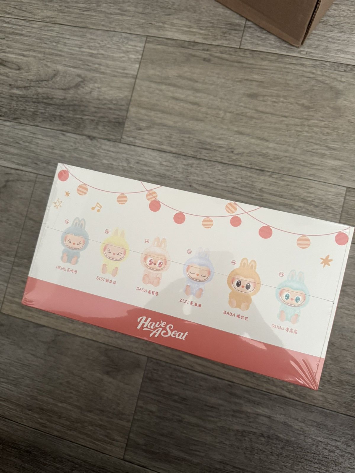 POP MART Labubu Have A Seat (Individual) Size ONE SIZE - 3 Thumbnail