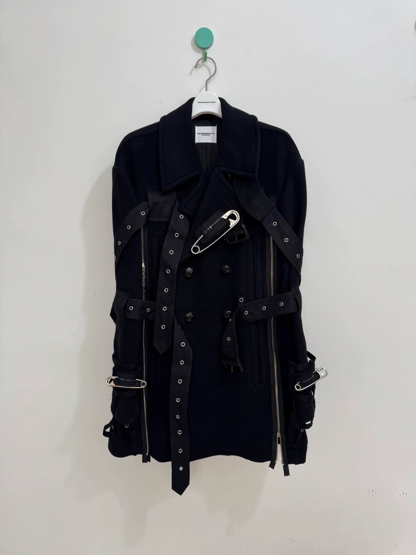 Takahiromiyashita The Soloist. TTS Double Breasted Sleeveless Cape Free Size Size US M / EU 48-50 / 2 - 1 Thumbnail