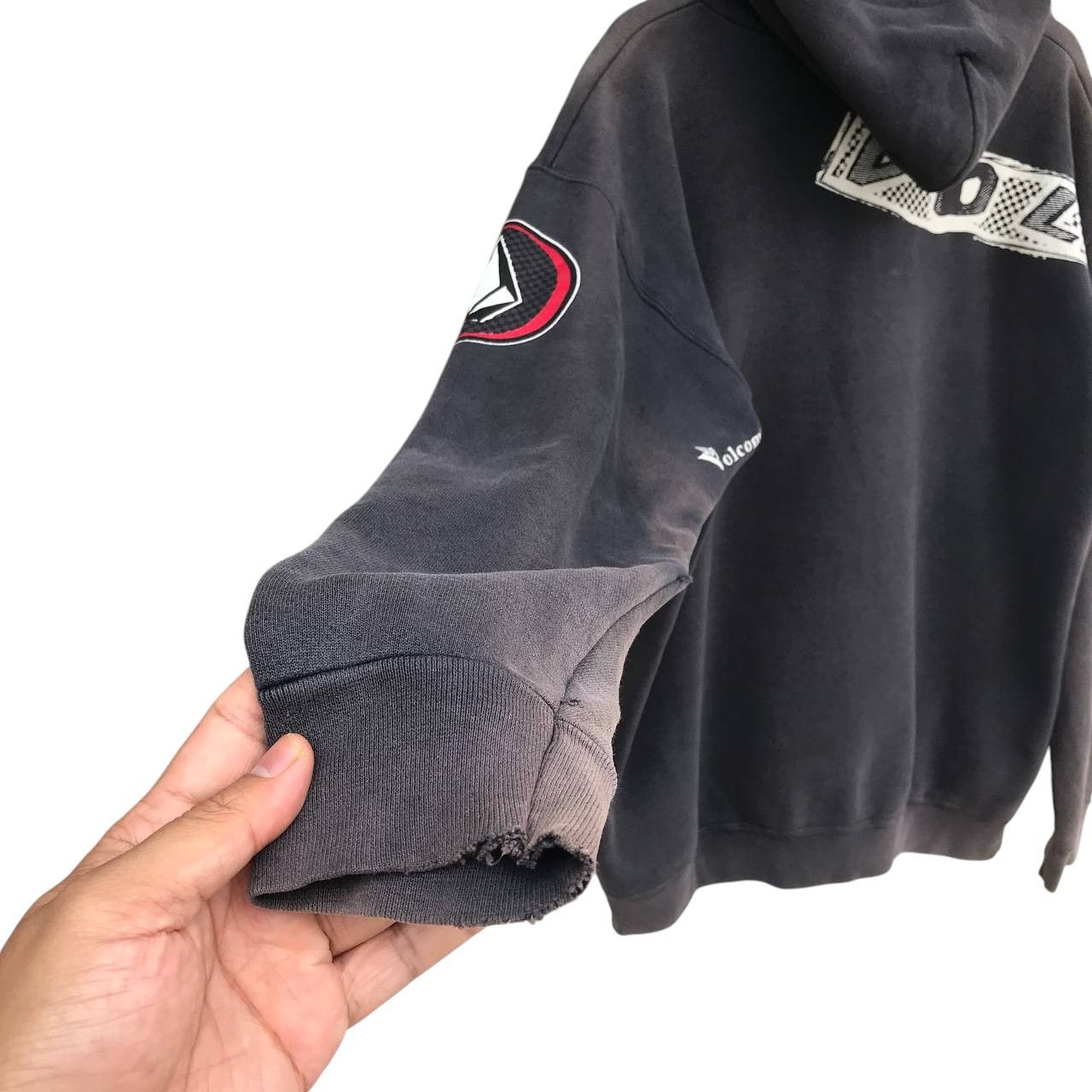 Volcom VINTAGE 90S VOLCOM SID VICIOUS TRASHED BAGGY CRAZY FADED Size US M / EU 48-50 / 2 - 10 Thumbnail