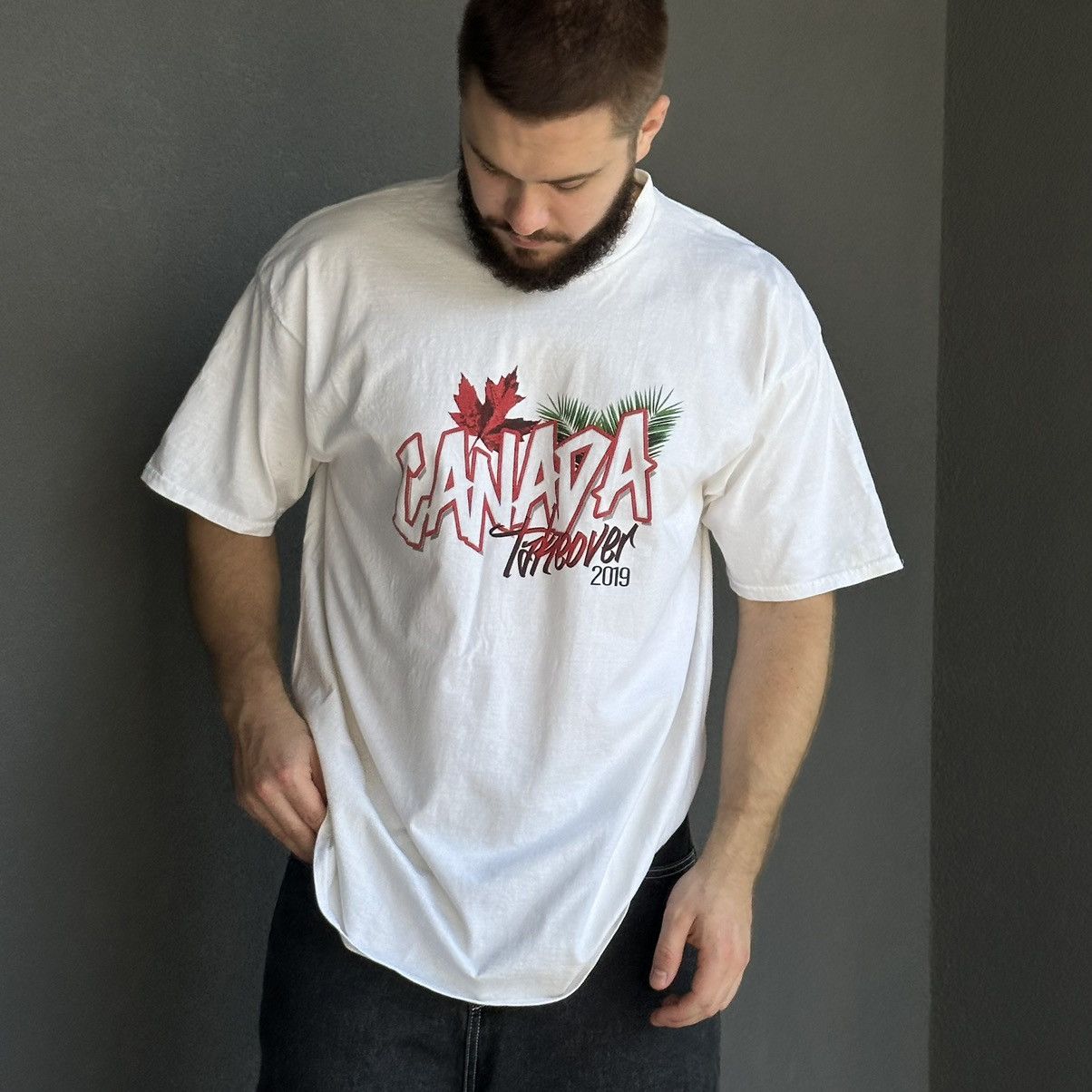 Vintage Vintage Canada🍁 T-shirts Big Logo 00s Y2K Size US XXL / EU 58 / 5 - 1 Thumbnail