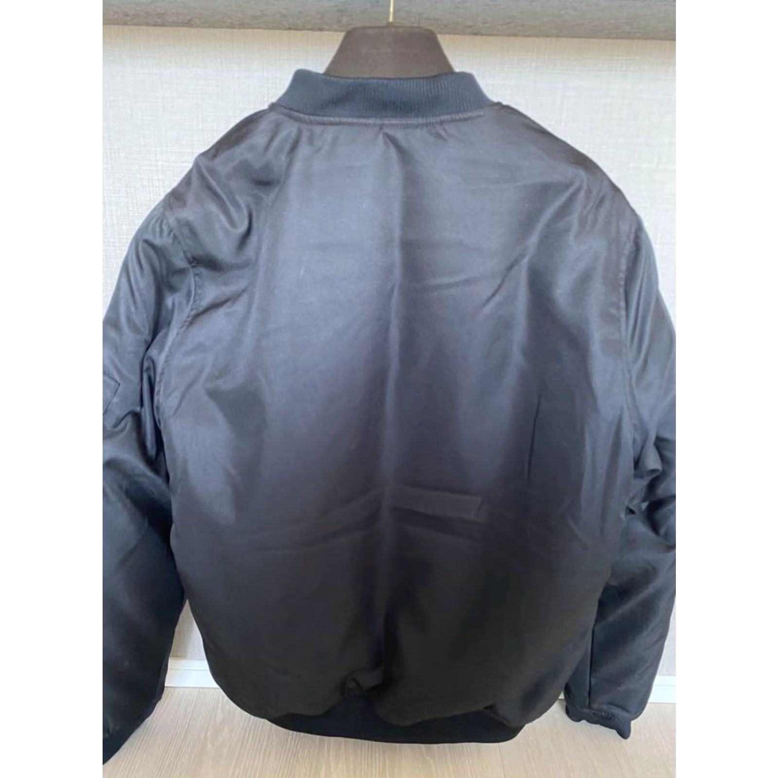 Vintage APEX LEGENDS Bomber jacket XL Black Men Size US XL / EU 56 / 4 - 6 Thumbnail