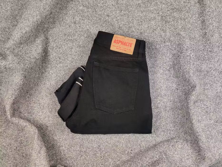 image of Vintage Asphalte Le Ultime Selvedge Japan Style Denim Jeans in Black, Men's (Size 30)