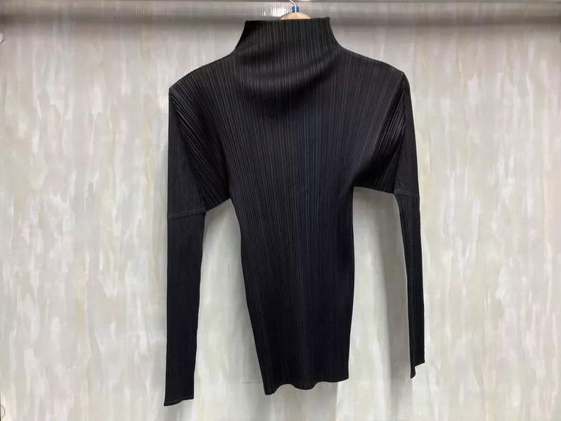 Other Issey Miyake size:3 Diamond top Size XS / US 0-2 / IT 36-38 - 2 Thumbnail